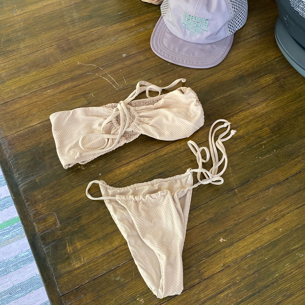 Stone Fox Swim Set